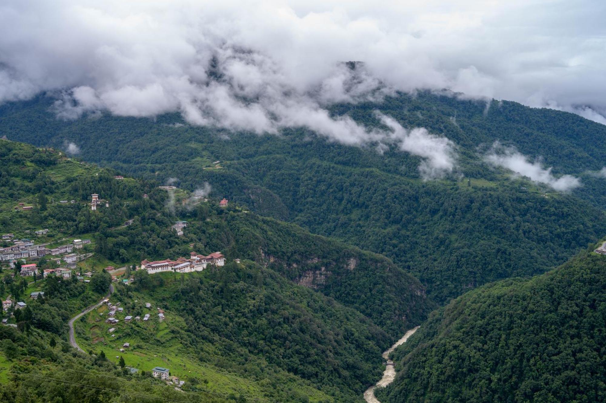 Willing Resort, Trongsa Kagha Exterior photo