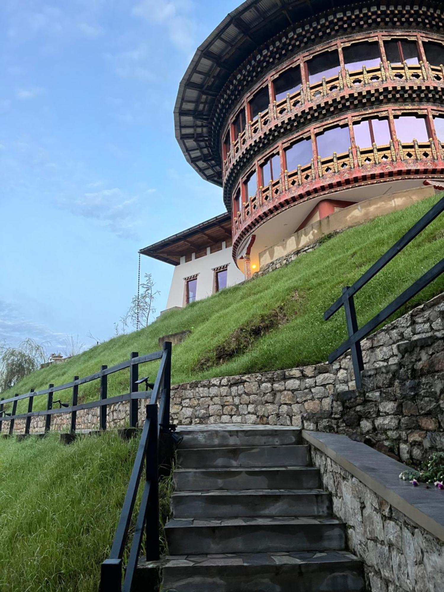 Willing Resort, Trongsa Kagha Exterior photo